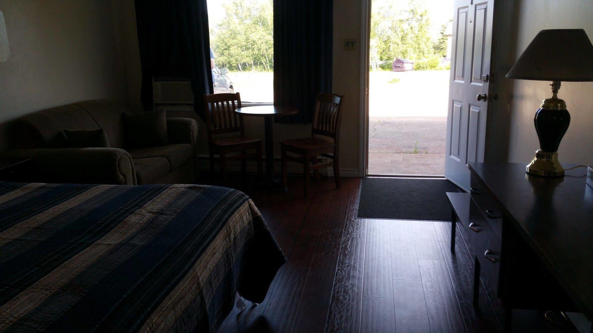 Tantramar Motel Sackville Kültér fotó